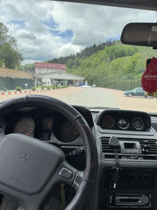Vând Mitsubishi Pajero / 2.5 diesel / 1994