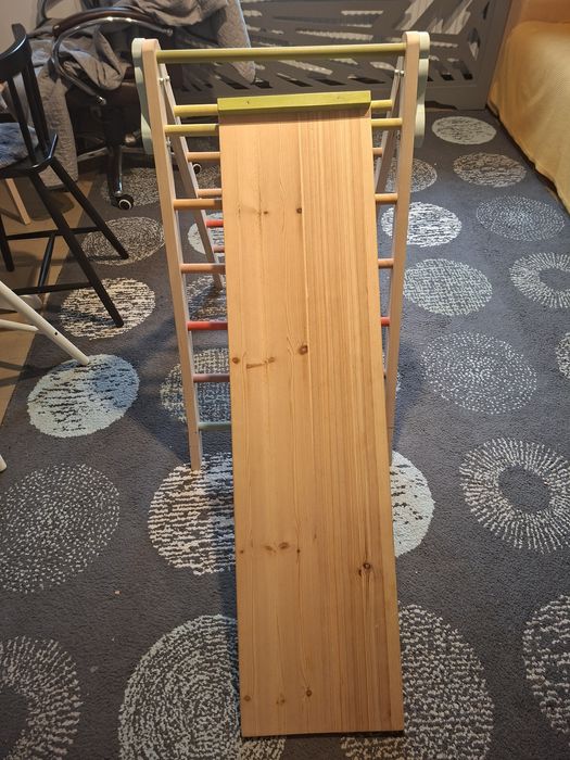 Cadru de cățărare pliabil cu tobogan