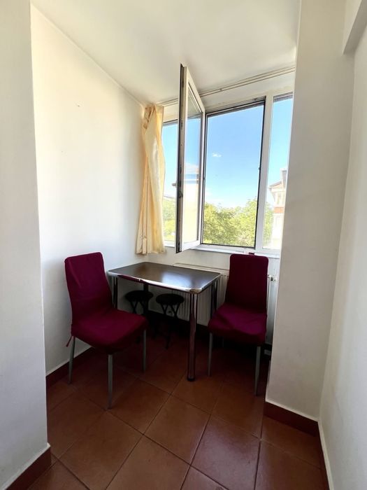 Apartament cu o cameră de vânzare Rogerius