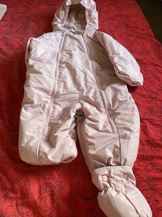 Демисезонный комбинезон на девочку