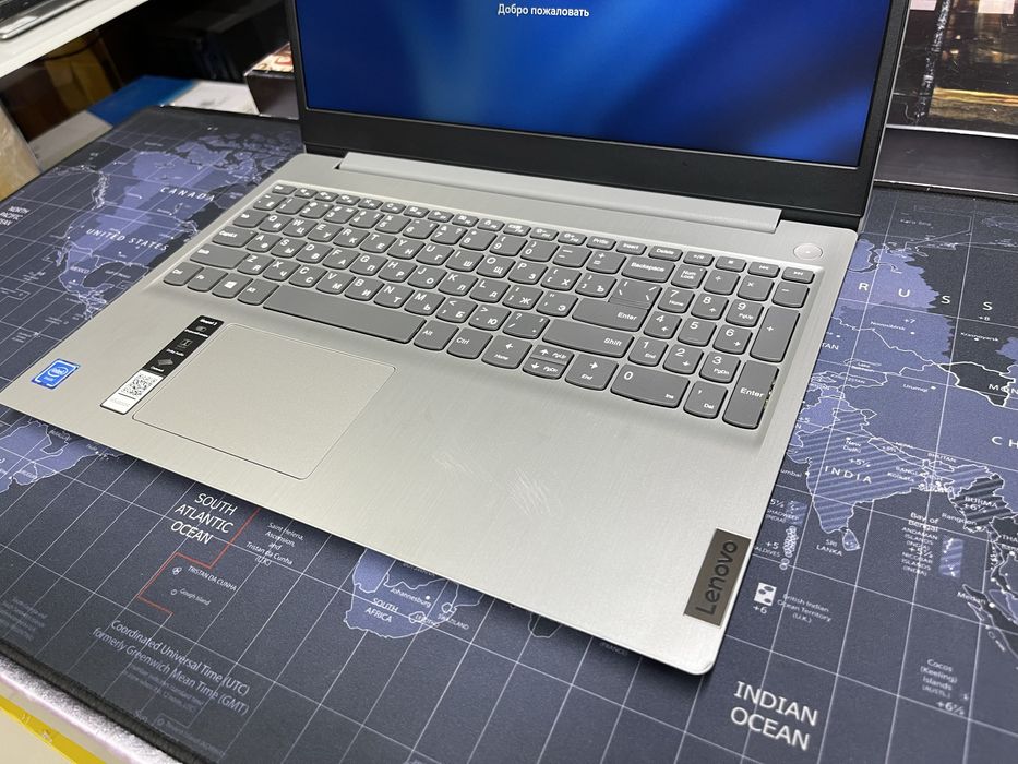 Lenovo ideapad 3 - Intel Celeron N4120/4Gb/SSD256Gb