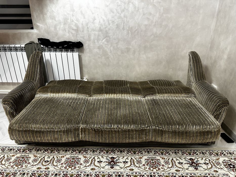 Продам раскладной диван