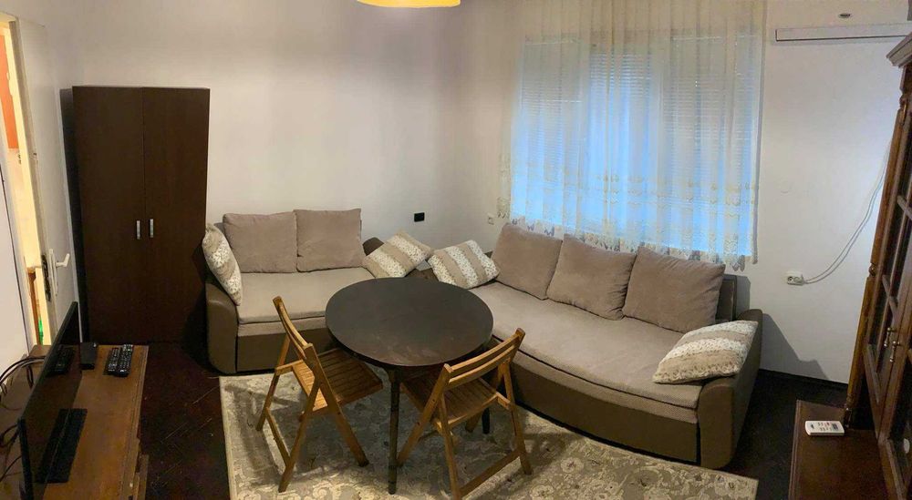 Дава се под наем Едностаен апартамент в Бургас, Лазур - 40 кв.м за 255 € - Снимка #1