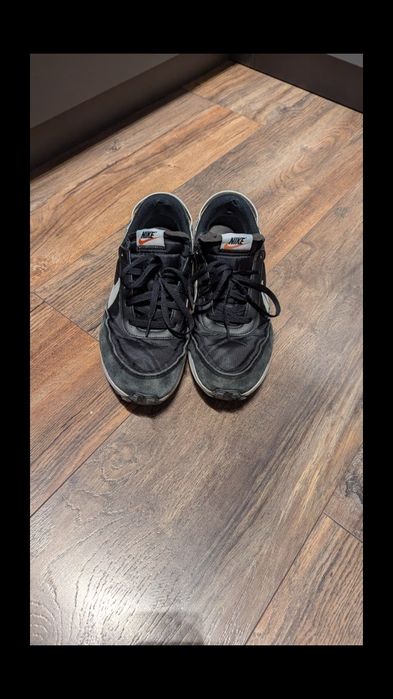 Nike маратонки 46номер