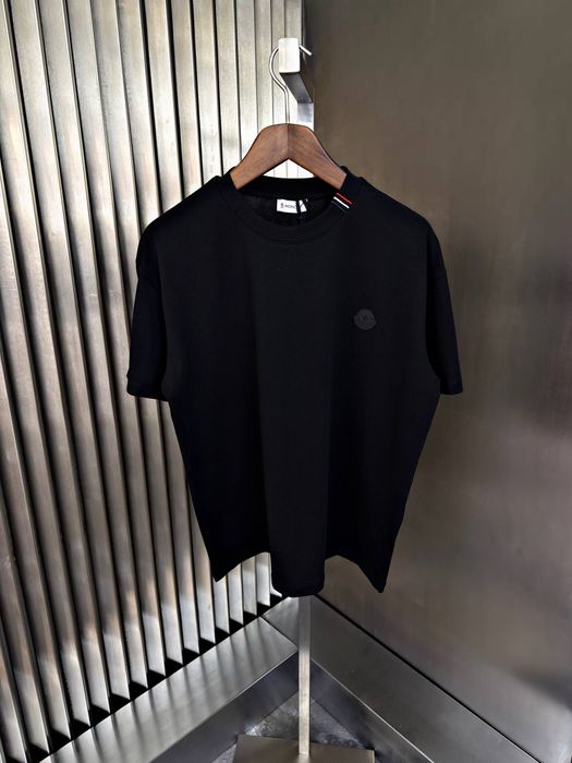 Мъжки тениски различни модели