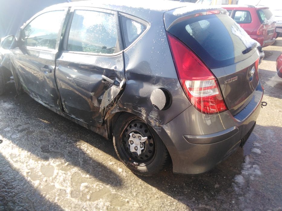 Хюндай i30 16 crdi 90ps