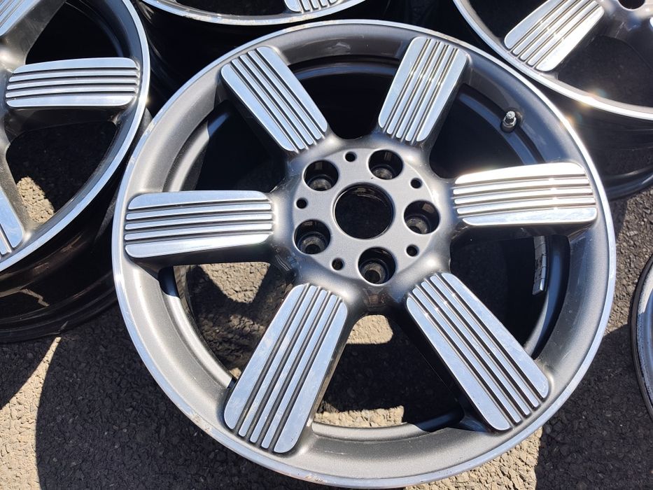 17" оригинални алуминиеви джанти за Mini Cooper..