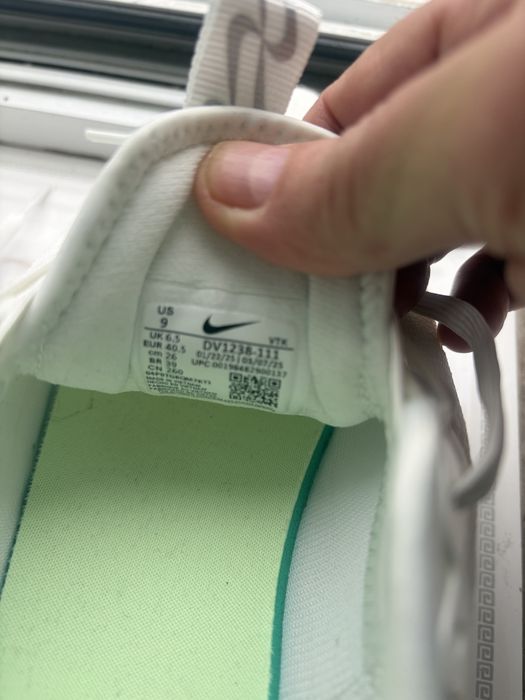 Vand nike Motiva originali