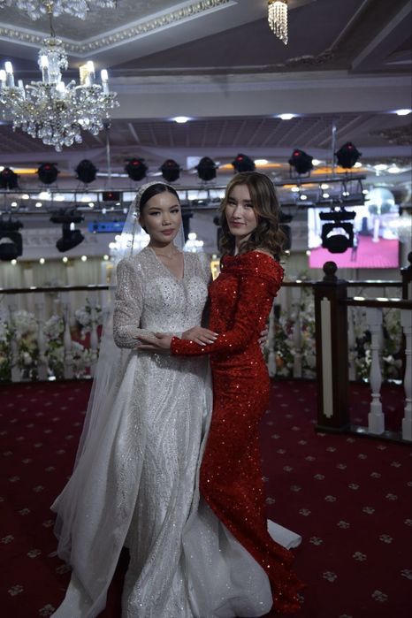 Вечерние платье