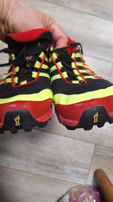 Кроссовки INOV-fit8