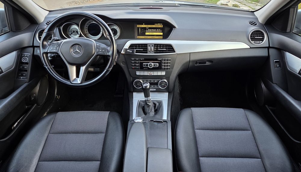 MERCEDES-BENZ C-Class 2011 — imagine 5