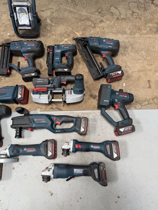 Bormasina flex pistol cuie impact bosch 18v