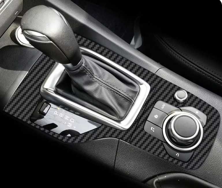 3D Карбонов интериор Mazda 3
