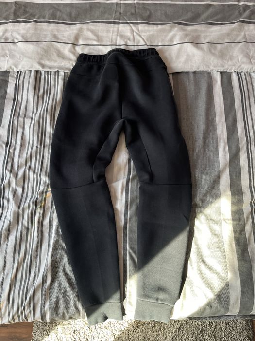 pantaloni nike tech marimea s