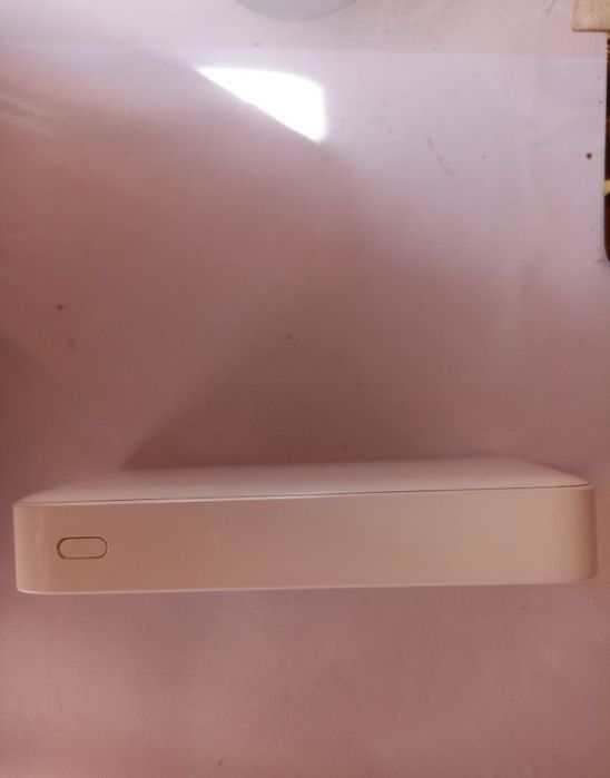 Powerbank MI sotiladi
