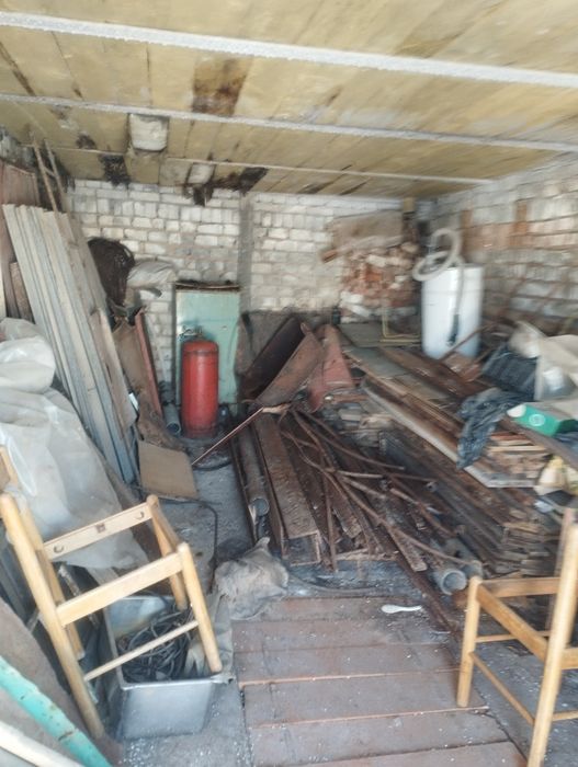 Продам гараж в кааператаве Космос .