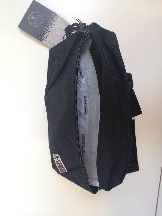 Borseta Napapijri originala unisex sport timp liber arta