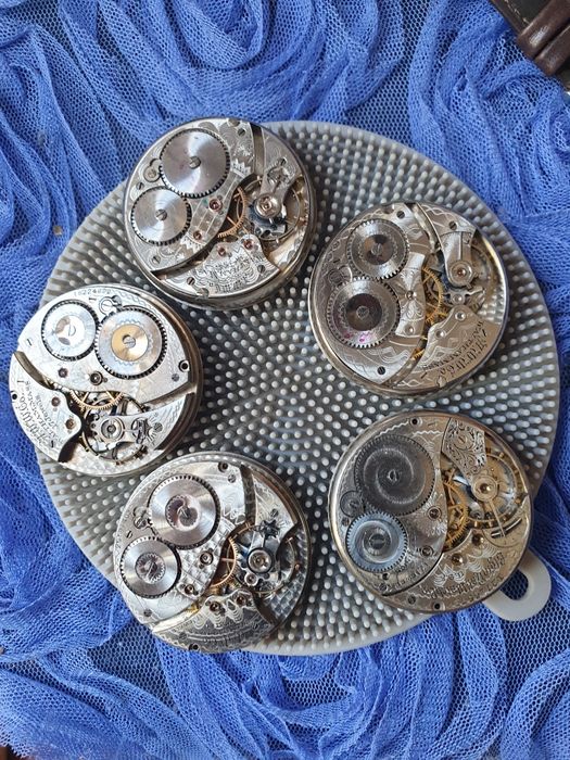 Vand mecanisme ceas de buzunar.