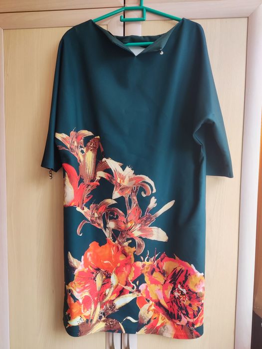 Продам платье в отличном состоянии