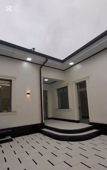 Куктеракдан утганда Генералда асосий йулдан 300 метр 1.8 сотиг 4 хона