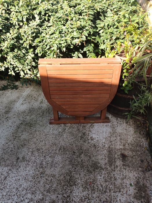 Masa de gradina din lemn masiv