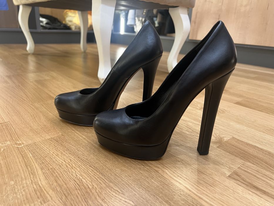 Туфли кожаные GUCCI