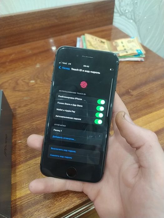 Iphone 8 64gb с коробкой американец