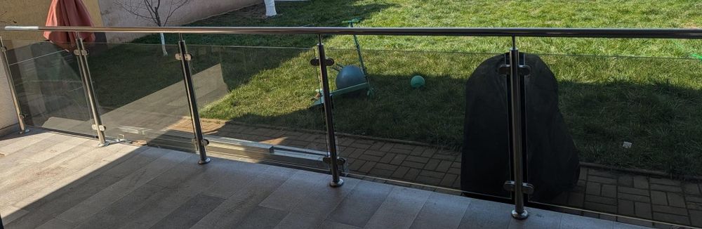Balustrada cu geam laminat