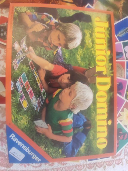 Домино-пъзел-занимателна игра