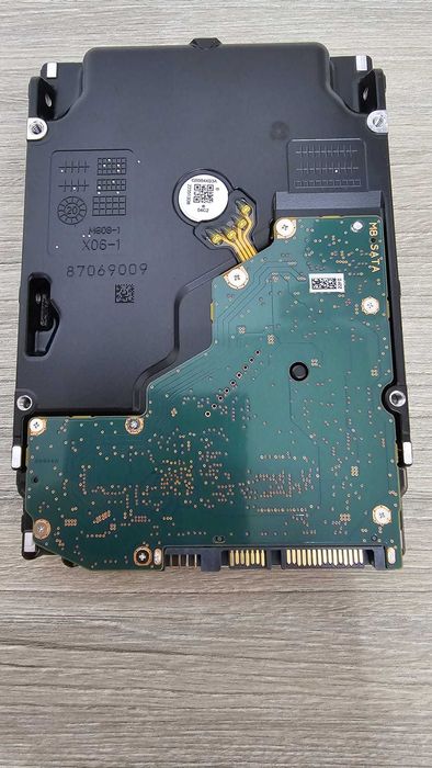 Hard Disk Toshiba MG08SACA16TE de 16TB Surveillance/Enterprise/Server/NAS 7200RPM