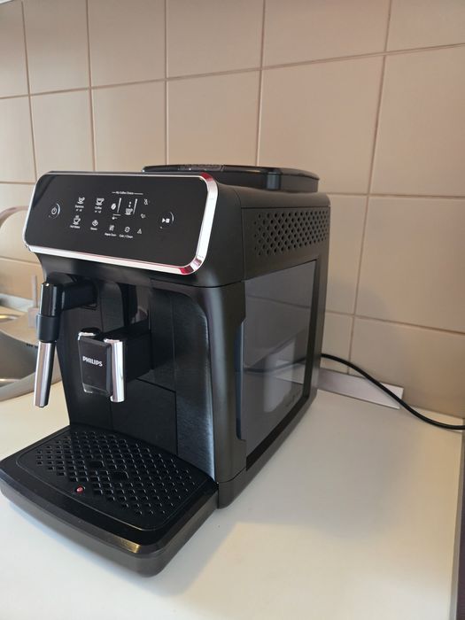 Espressor automat Philips EP2220/10 – Stare foarte bună