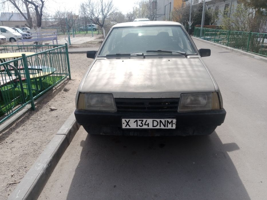 Продам ваз 21099