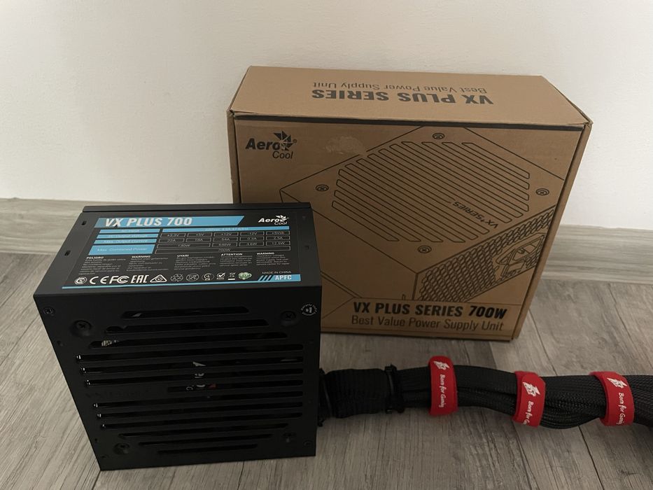 Vând Sursă AeroCool VX Plus 700W