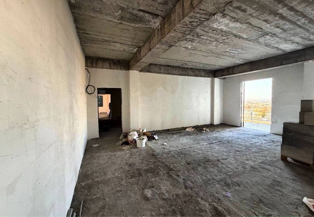 Продается квартира (евродвушка), массив Феруза, ориентир Экобазар