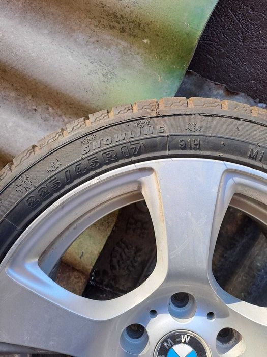 Vand jante originale BMW-stare impecabila!