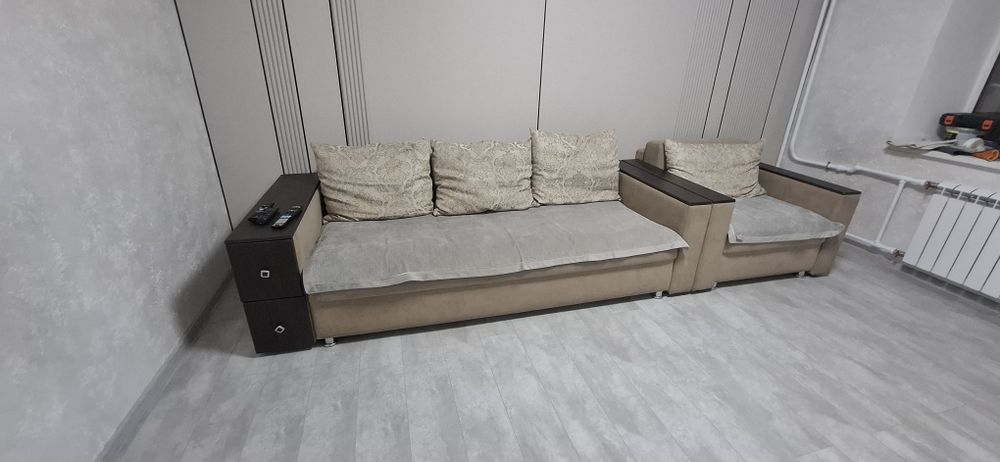 Продам дивам с креслом
