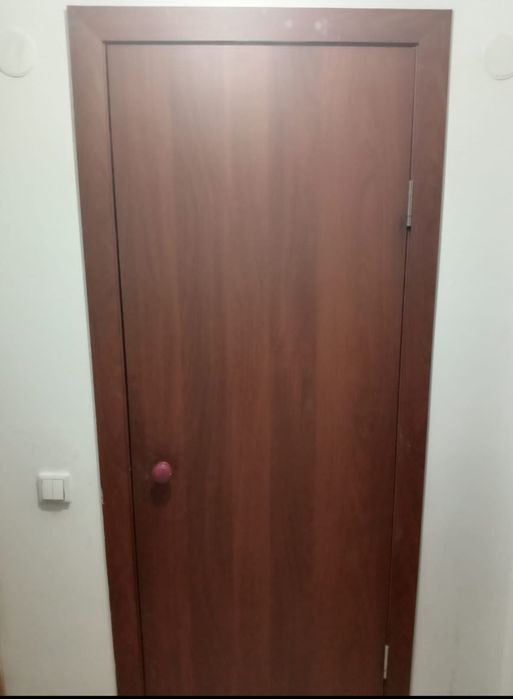 Продам межкомнатные двери