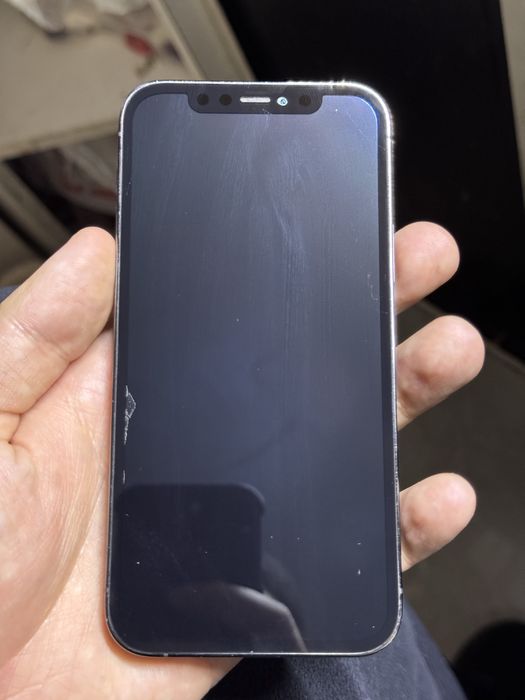 Продам Iphone 12 pro