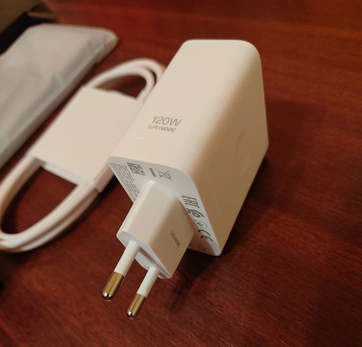 Realme GT 6T (12/256GB) (Liber de rețea)