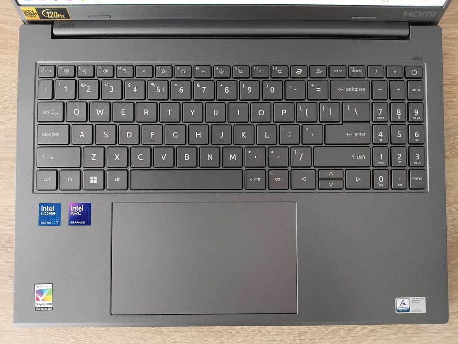 Laptop Acer Aspire 16 OLED, Ultra 7, 32GB RAM, 2TB SSD – ca nou, cu garanție