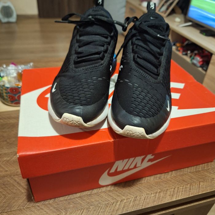 Nike Air Max 270 в много добро състояние!