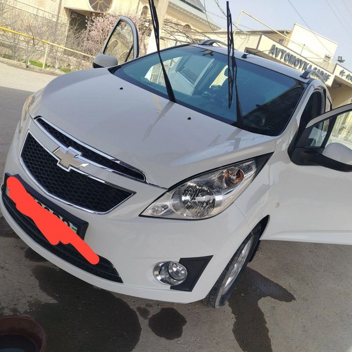 Spark sotiladi ideal