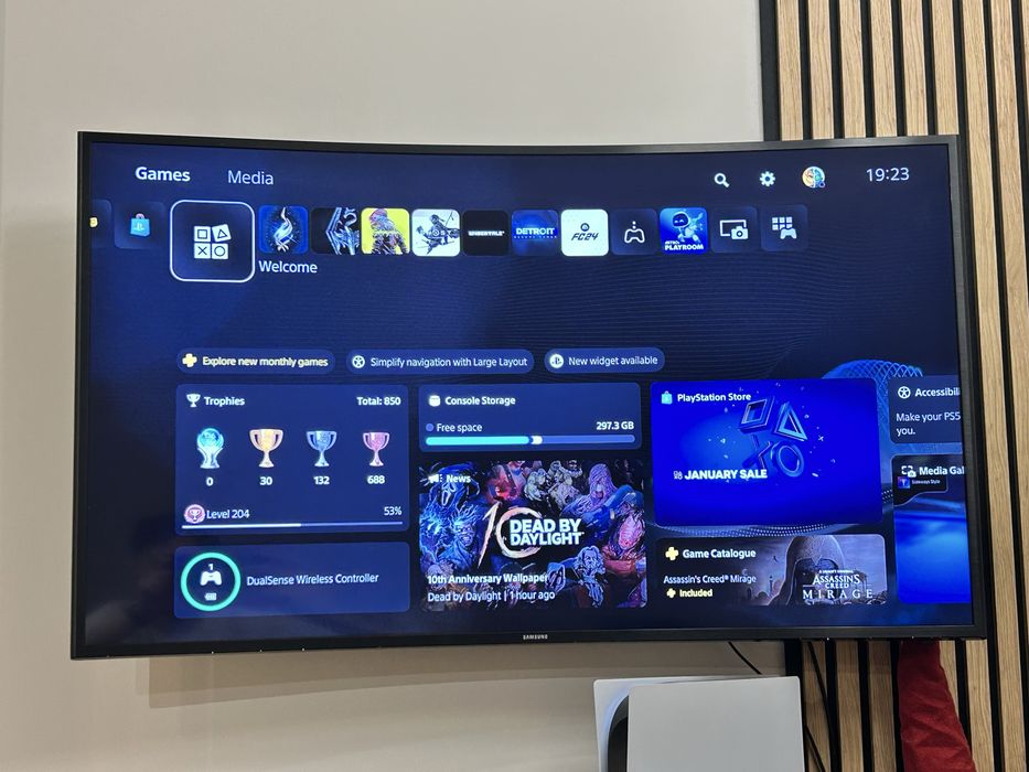 Ps5 disk edition 1tb + 2 joystickuri (2 “manete”)