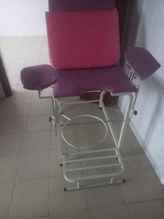 Продаю гинекологическое кресло