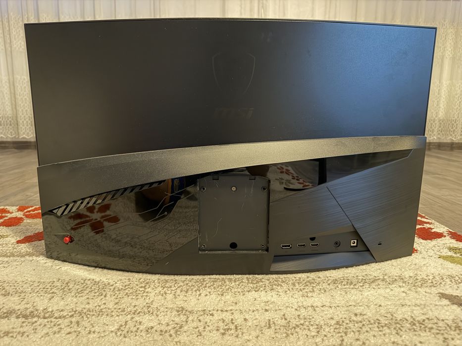 Monitor gaming MSI 4k