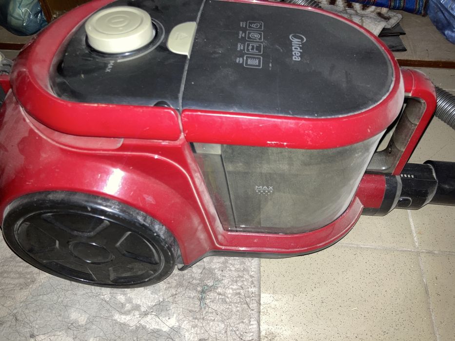 Пылесос сатылады Midea