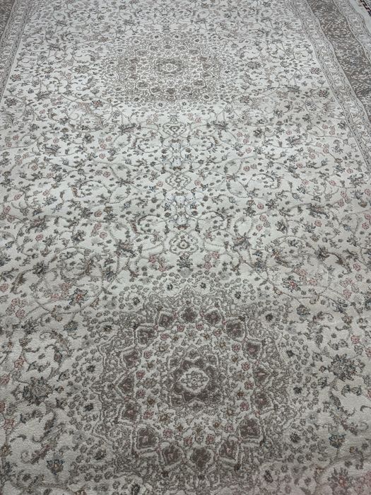 Продам Ковер 300х600