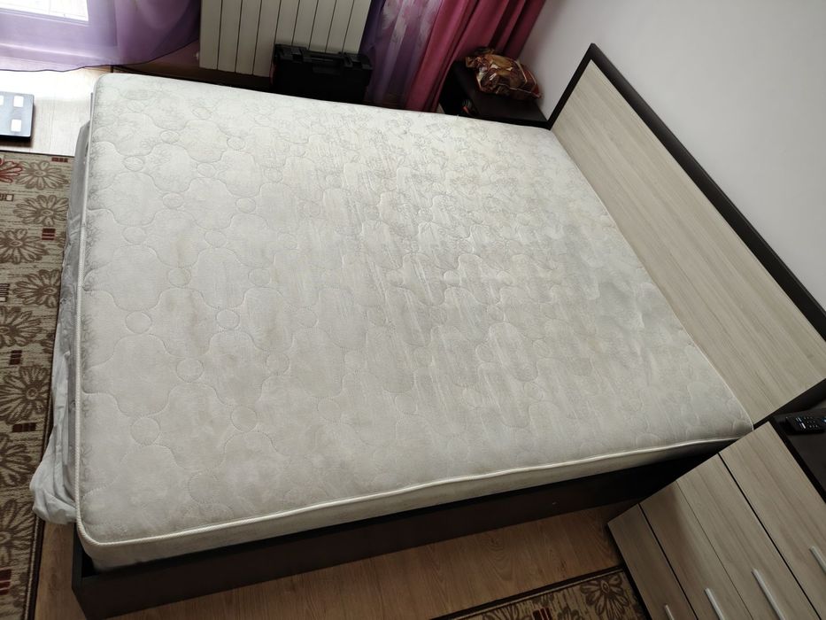 Изгодно! Еднолицев матрак 164/190 см – запазен
