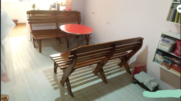 Скамейка деревянная