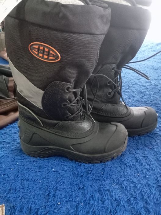 Сапоги.спец обувь